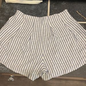 Striped linen shorts